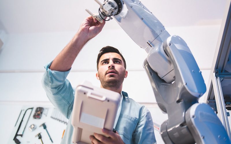 robot-ali-DUCY8U2.jpg